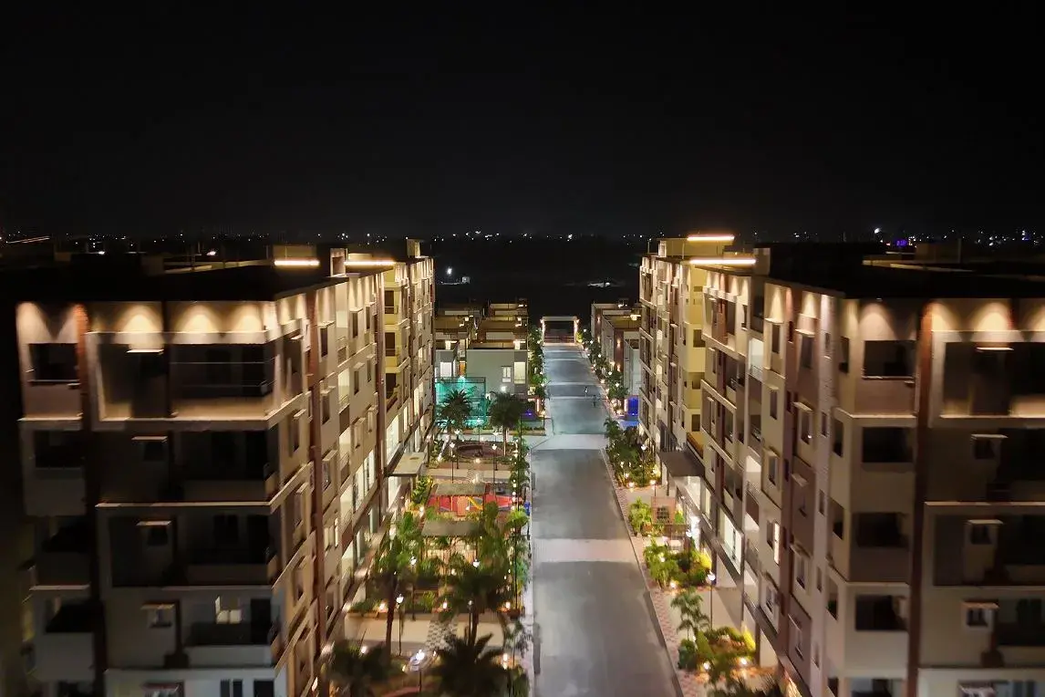 AVS Apace Hill View County photo 7