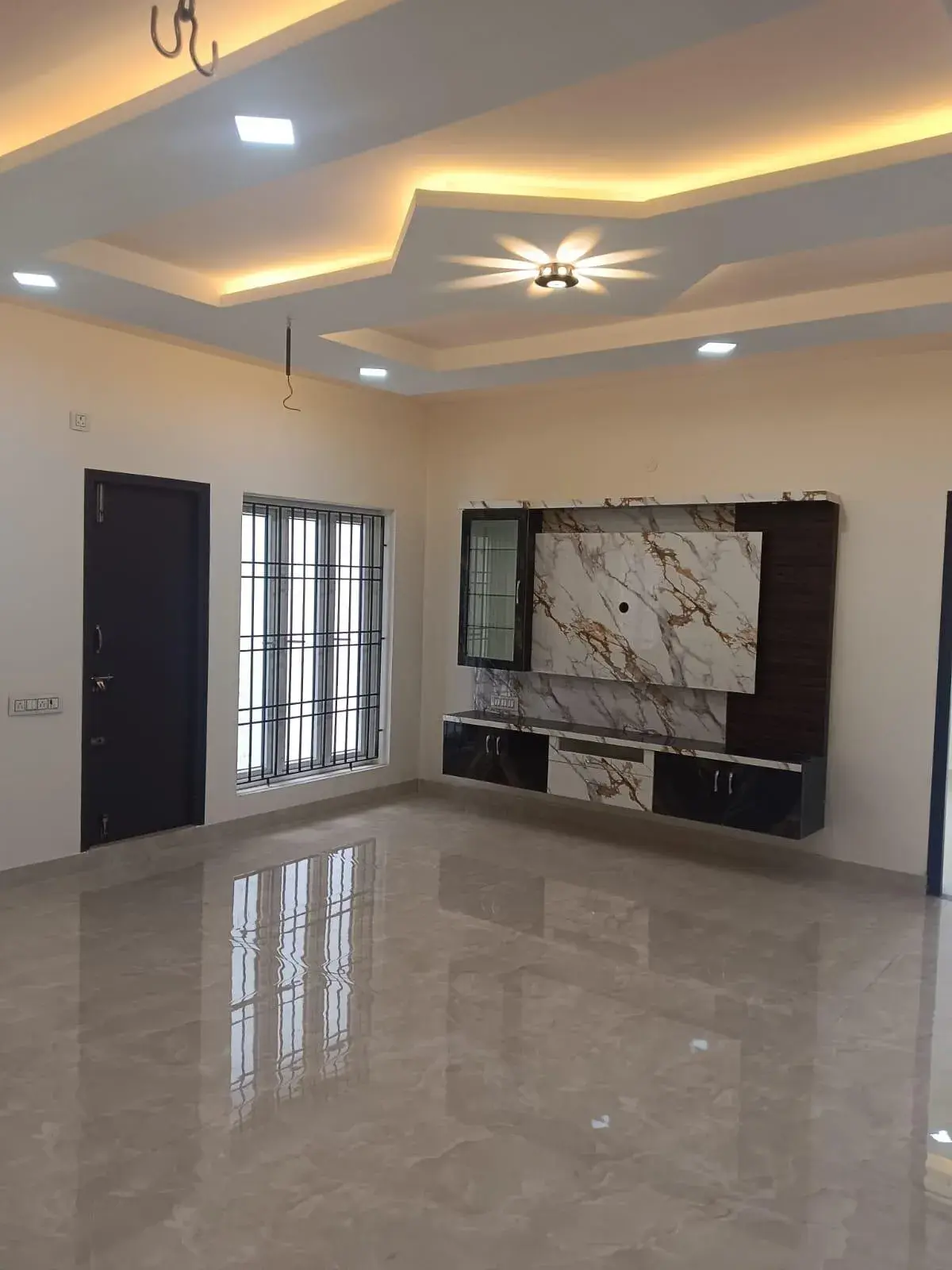 Live Aruvi Flats photo 9