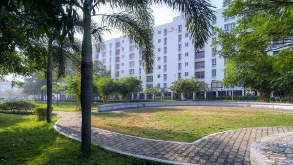 Navin's Hill View Avenue