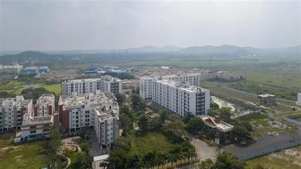 Navin's Hill View Avenue