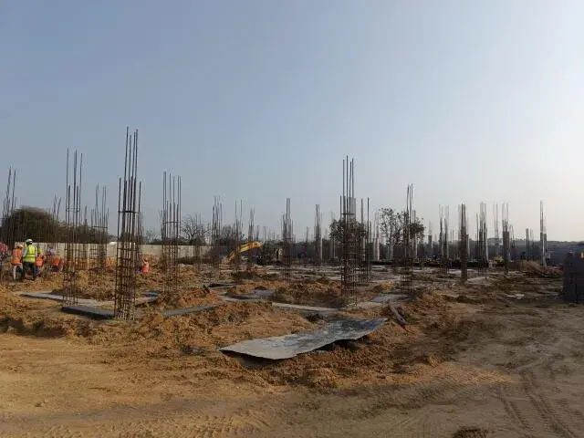 Sunder Greendale photo 11