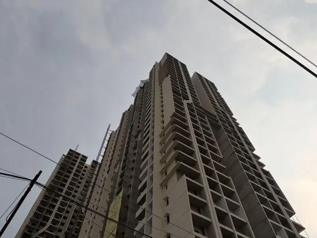 Vertex 33 West